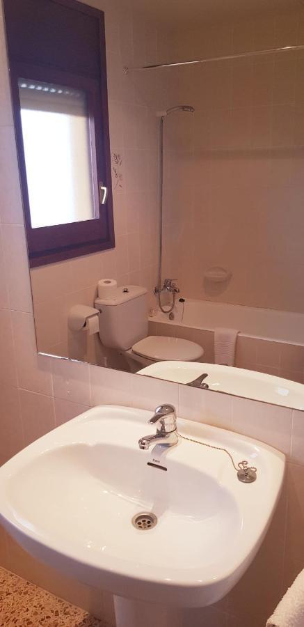 Hostal Braseria Tivissa Exteriér fotografie