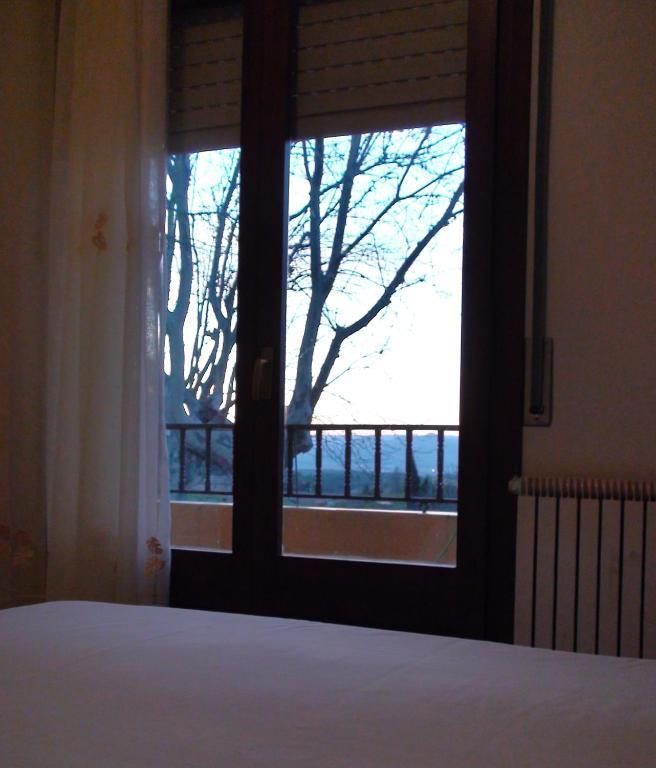 Hostal Braseria Tivissa Pokoj fotografie
